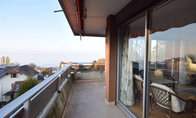 Evian-les-Bains Apartment | Charming apartment with parking in Évian