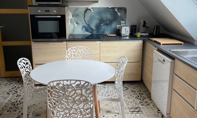 Granville Apartment | Charming apartment in Granville