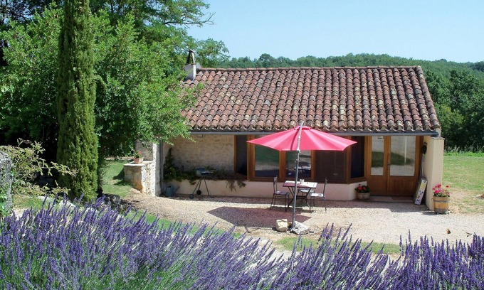 Mauroux Cottage | Charming authentic cosy cottage in the heart of the Quercy countryside