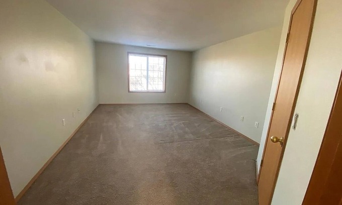 Vancouver House | Charming bungalow with AC and fitness room in marvelous Vancouver