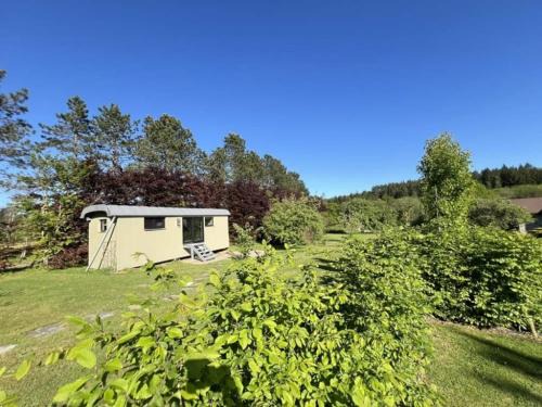 Frandeux House | Charming caravan designed for two people