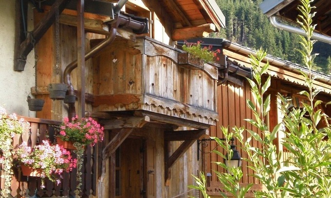 Champagny-en-Vanoise Ski Chalet | Charming chalet mountain, cozy atmosphere