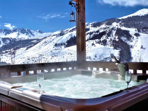 Vars Ski Chalet | Charming Chalet w/Mountain & Slope Views, Jacuzzi