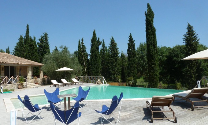 Chateauneuf-Grasse Villa | Charming cocoon for 4p in nature, space, infinity pool