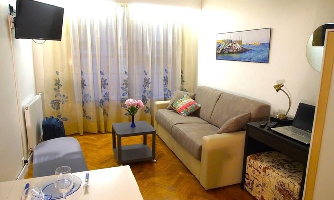 1st Arrondissement Apartment | Charming cocoon in Marseille