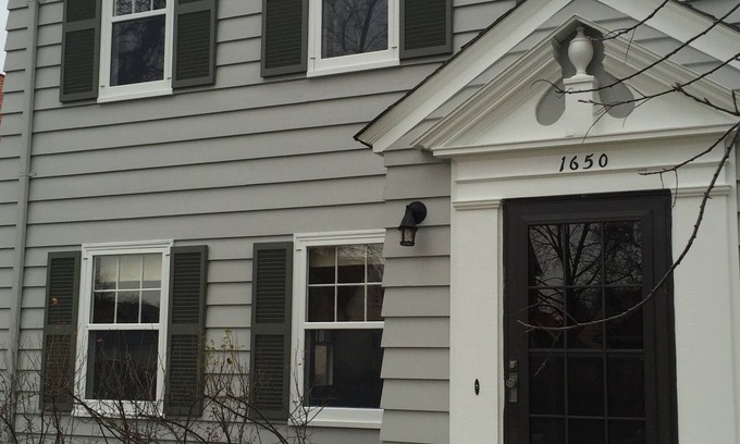 Highland House | Charming & convenient location in Highland Park Two-Story