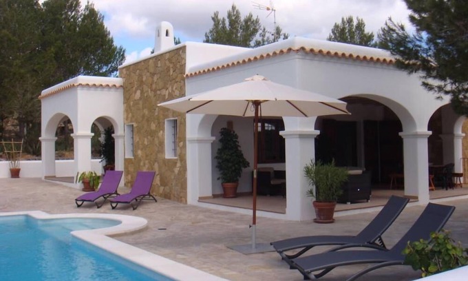 Santa Eulalia del Rio Ski Chalet | Charming cottage, rural and natural environment "ideal for families"