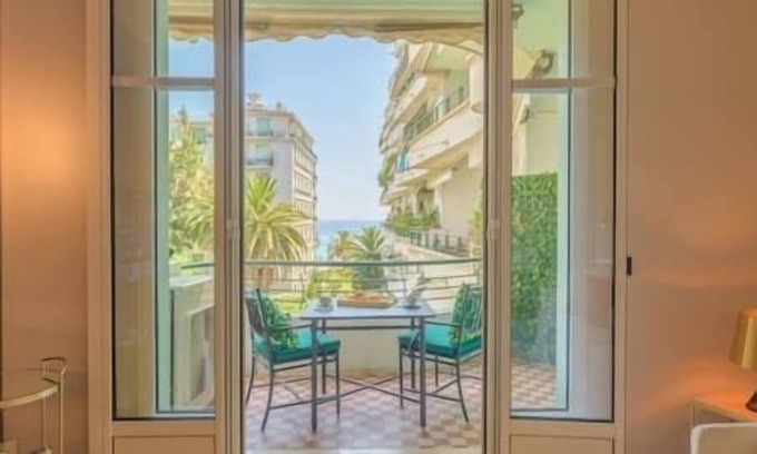 Gambetta Apartment | Charming flat, 2Bedrooms, renovated, sea view, AC