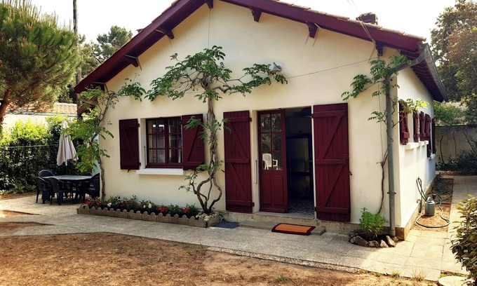 Domino House | Charming house on 600 m2 of wooded land, 800 m from the beach