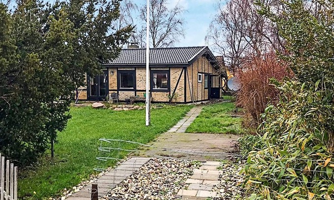 Kulhuse House | Charming Harbor Cottage-By Traum