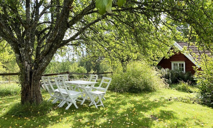 Bor House | Charming holiday house with unique garden outside Värnamo | SE07039