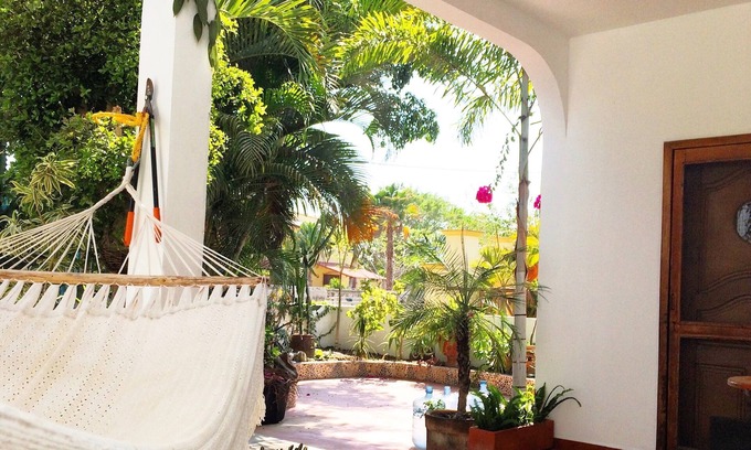 Emiliano Zapata House | Charming home in peaceful Punta de Mita - 1 block to beach, excellent WIFI, AC