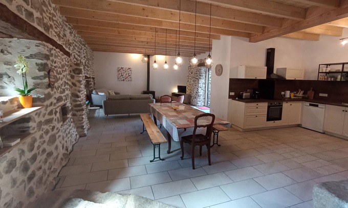 Saint-Cirgues House | Charming house between river and woods