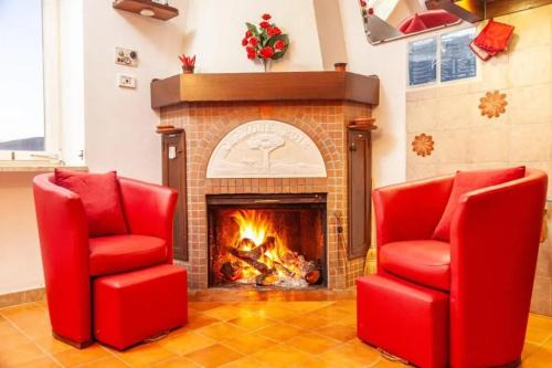 Laurino House | Charming House in Laurino with Mountain View