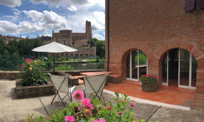 Albi House | Charming house with terrace and spectacular view of the Episcopal City