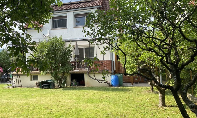Graz-Straßgang House | Charming house with yard in quiet residential area