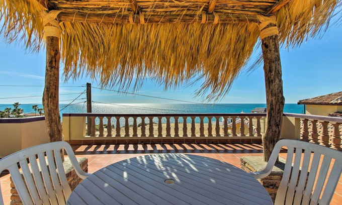 Las Conchas Cottage | Charming Las Conchas Home w/Patio: Steps to Beach