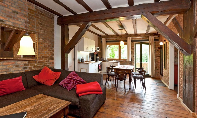 Muritz Apartment | Charming Lilie vacation apartment in Waren (Müritz) with balcony