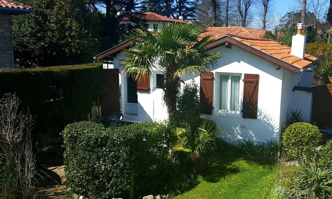 Anglet House | Charming little furnished house/Anglet -Aguiléra