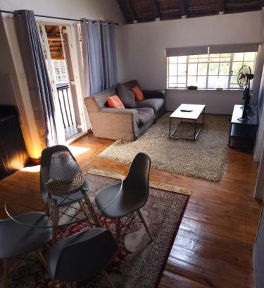 Greater Johannesburg Metropolitan Area Apartment | Charming Loft-Style Appartment