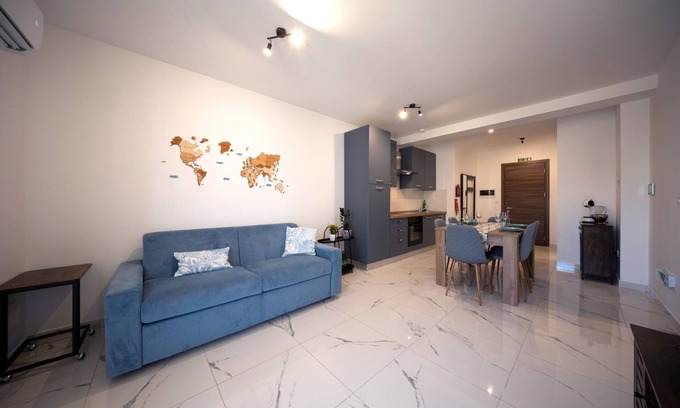 Msida Apartment | Charming & modern 2 bedroom apartment DVAS1-1