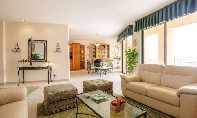 Paceville Apartment | Charming Modern Seaview Apartment in Central Portomaso