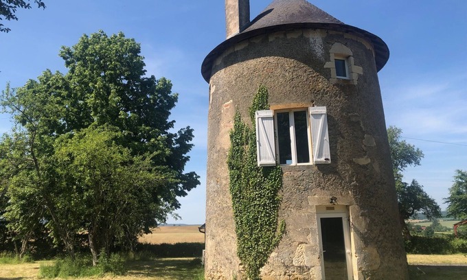 Saint-Benin-d'Azy House | Charming old mill nestled in the Burgundy countryside