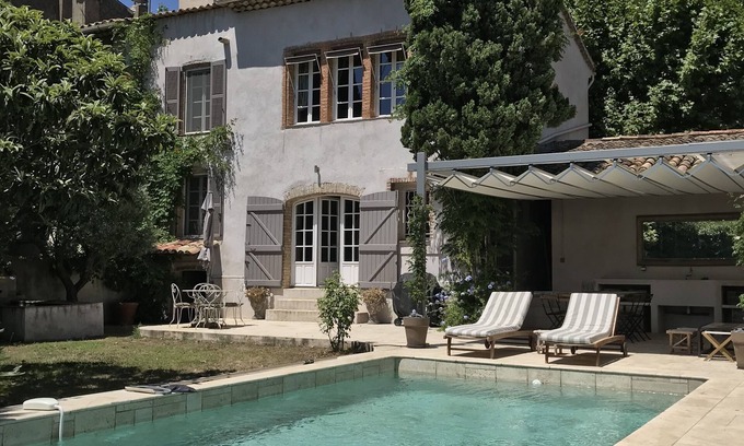Preconil House | Charming property nestled in an adorable village with private garden and pool.