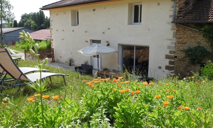 Dommartin-le-Franc Cottage | Charming Renovated Farmhouse with Terrace in a Verdant Valley Near Lake Der