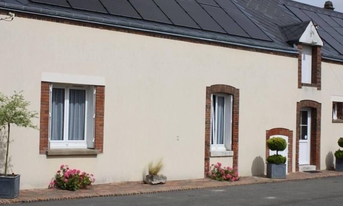 Pre-Saint-Evroult Cottage | Charming Renovated Cottage with Garden, Terrace & Game Room Near Paris