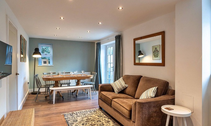 Marhamchurch House | Charming Retreat in Cornwall near Bude Beaches