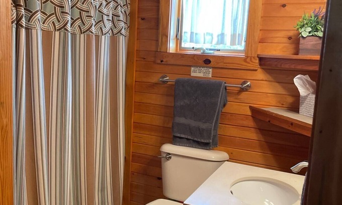 McClellandtown Cottage | Charming Rustic Cottage in the Heart of Laurel Highlands, PA Escape to this cozy, rustic retreat nestled in the stunning Laurel Highlands of Pennsylvania & Deer Creek Winery, where nature meets comfort & taste. Perfect for a weekend getaway or