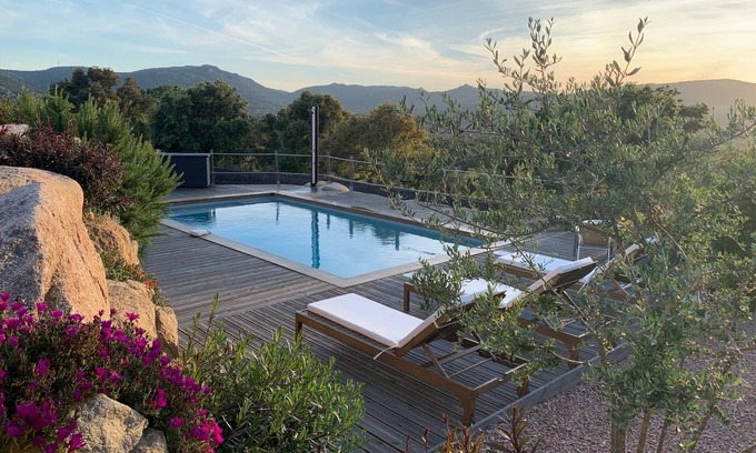 Sotta House | Charming sheepfold, panoramic view, heated swimming pool