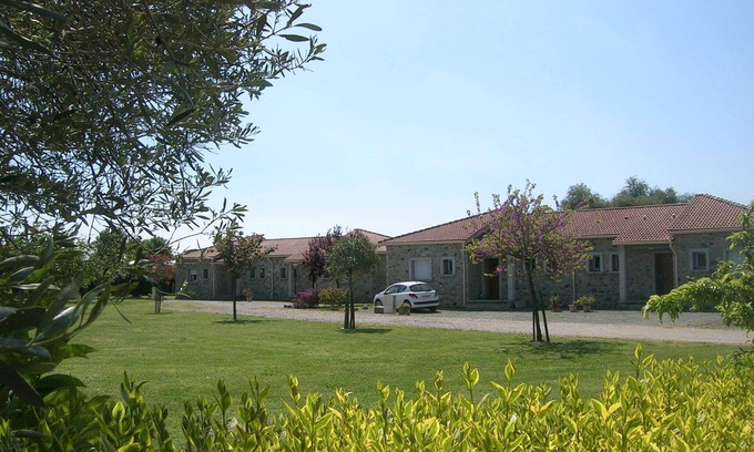 Aleria House | CHARMING STONE VILLA 3 * AIR CONDITIONED WITH PRIVATE GARDEN