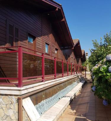Ourem Apartment | Charming studio in Matas with pool and jacuzzi