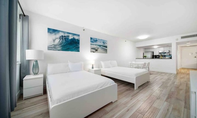 South Beach Apartment | Charming studio Ocean Drive