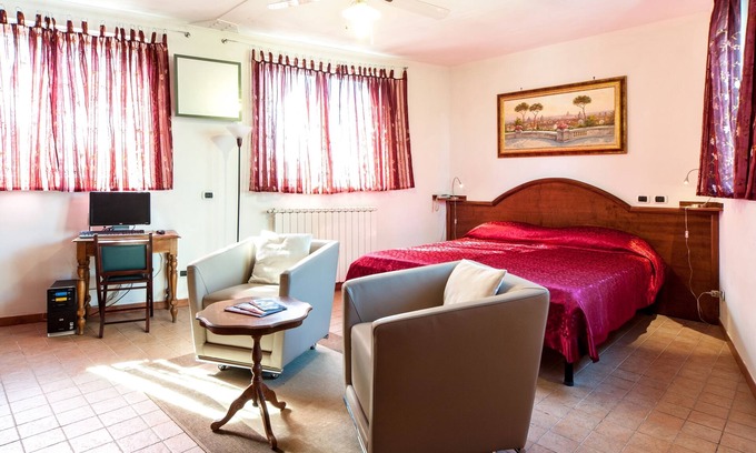 Gianicolo Apartment | Charming SUITE, in Villa with ParK.