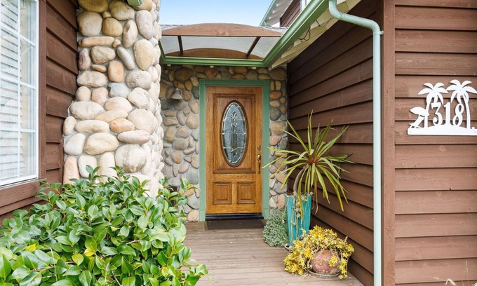 Aptos House | Charming, Sunny Home!