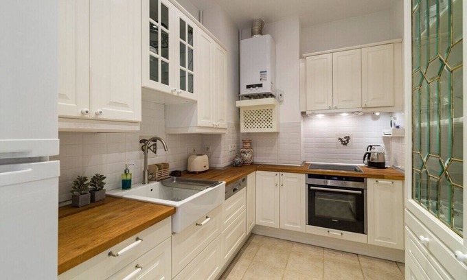 Cihangir Apartment | Charming two bedroom spacious 120sq m