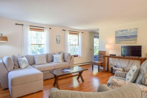 South Chatham House | Charming Updated Home in Chatham