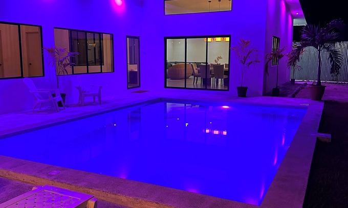 La Herradura Villa | Charming villa, luxury Home, WiFi, AC, fully equipped. Welcome to la Paz