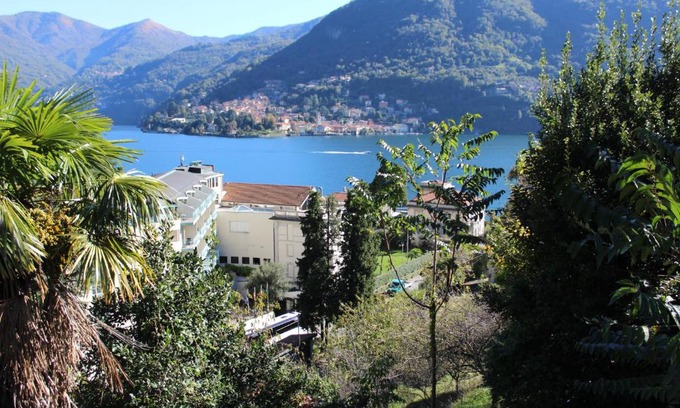Moltrasio Villa | Charming Villa with Lake view in Moltrasio