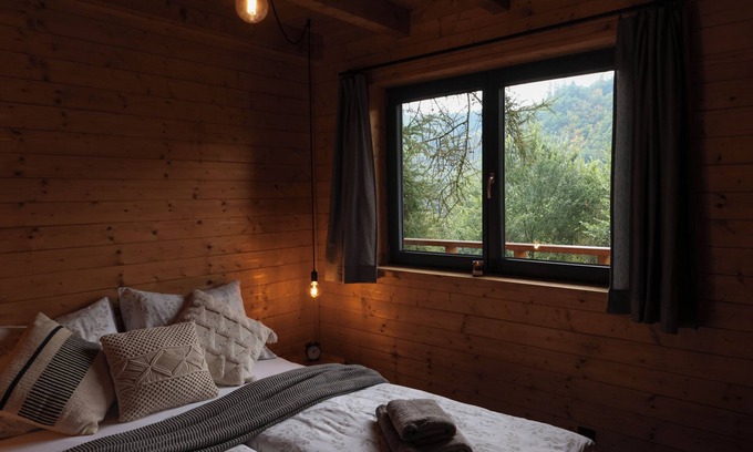 Hradistko Ski Chalet | Chata Cedrus