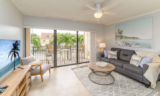 Avon By The Sea Apartment | Chateau by the Sea Cocoa Beach
