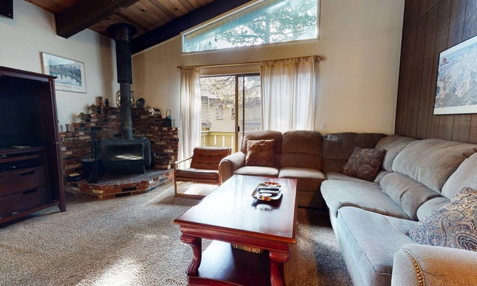 Mammoth Lakes Condo | Chateau de Montagne 17 Spacious Family Townhome with Great Complex Amenities On Shuttle Route by RedAwning