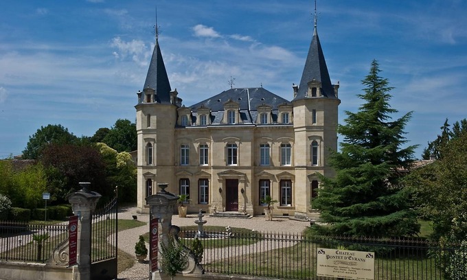 Eyrans Bed & Breakfast | Chateau Pontet d'Eyrans & Spa