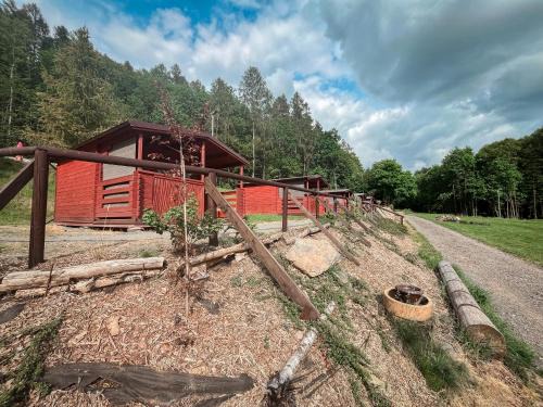 Destne Other | Chatka Agawa v areálu Koupaliště Bystré v Orlických horách