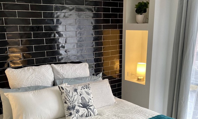 Cranbourne West House | Cheerful Cranbourne Home