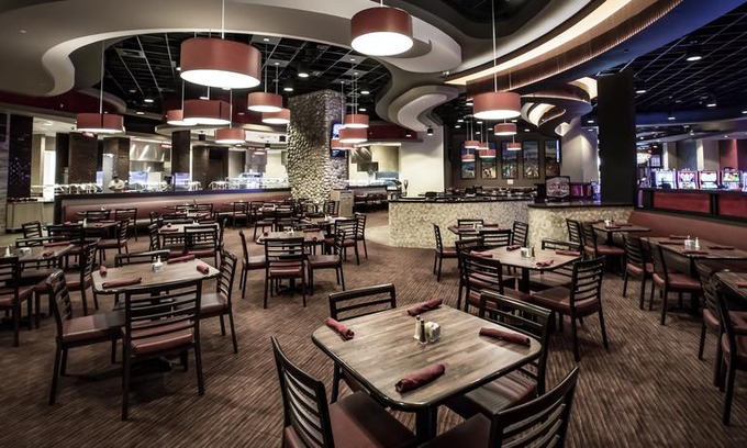 Roland Hotel | Cherokee Casino Hotel Roland