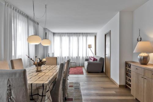 Sankt Moritz-Bad Apartment | Chesa Chalavus - St. Moritz